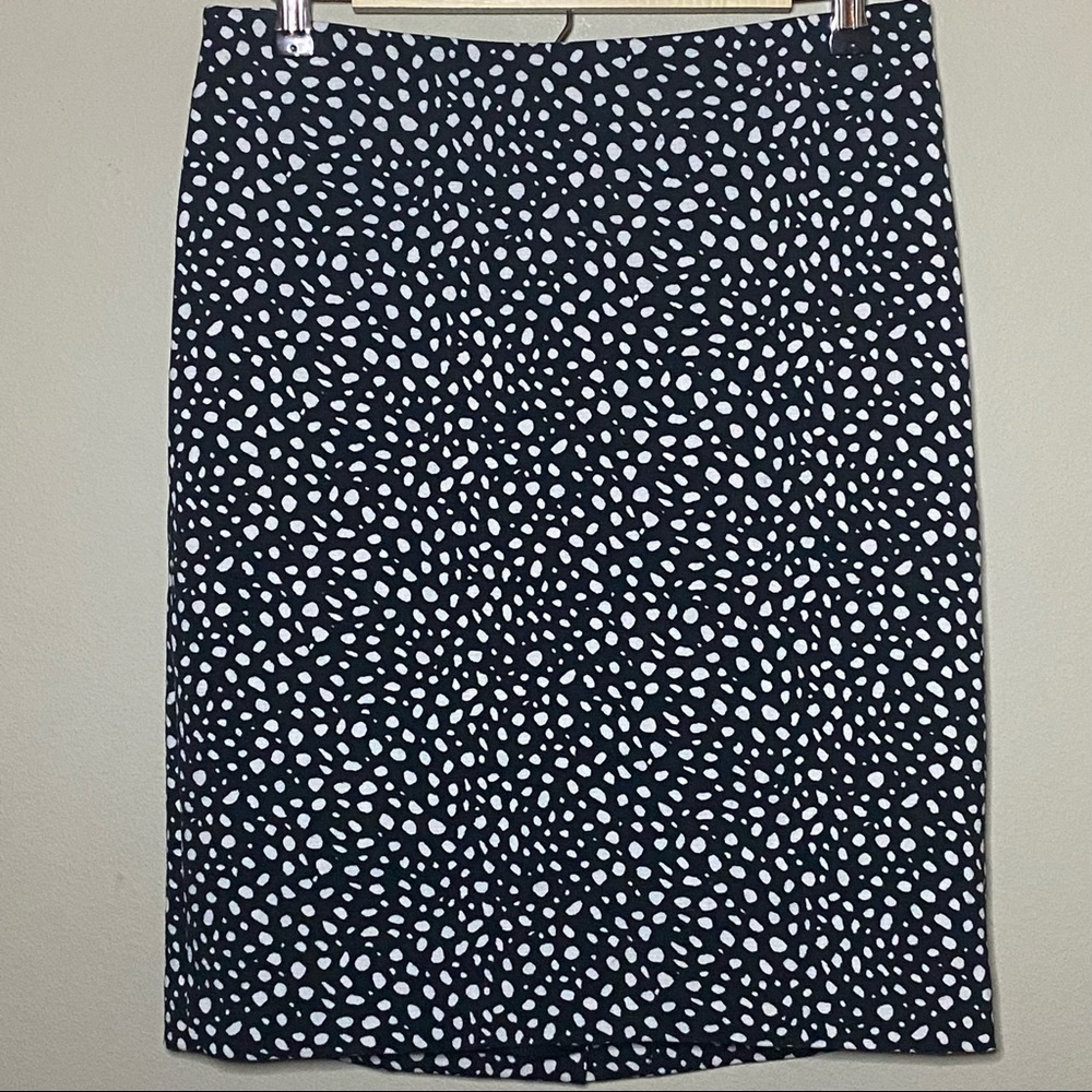 Talbots Petites Pencil Skirt Size 6P Black White Dots Rear Slit Lined Office